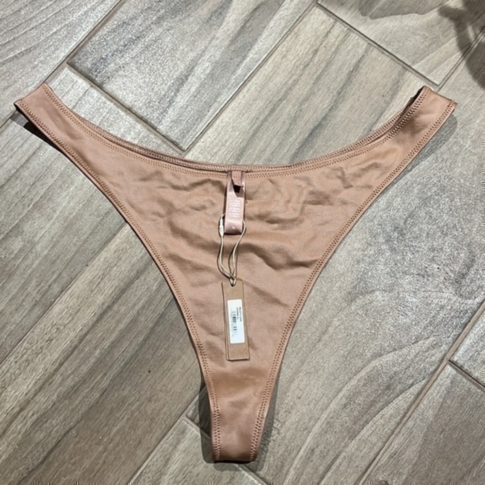 SKIMS THONG